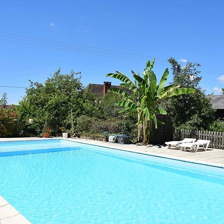 Camping Chez Francis Bed and Breakfast Loupiac  Buitenkant foto